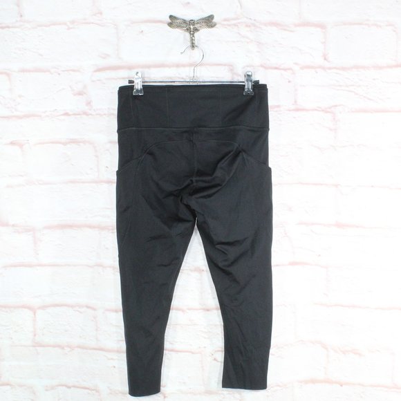 *Lululemon Black Polyester Spandex Blend Side Pockets Crop Capri Leggings Size - Picture 4 of 8